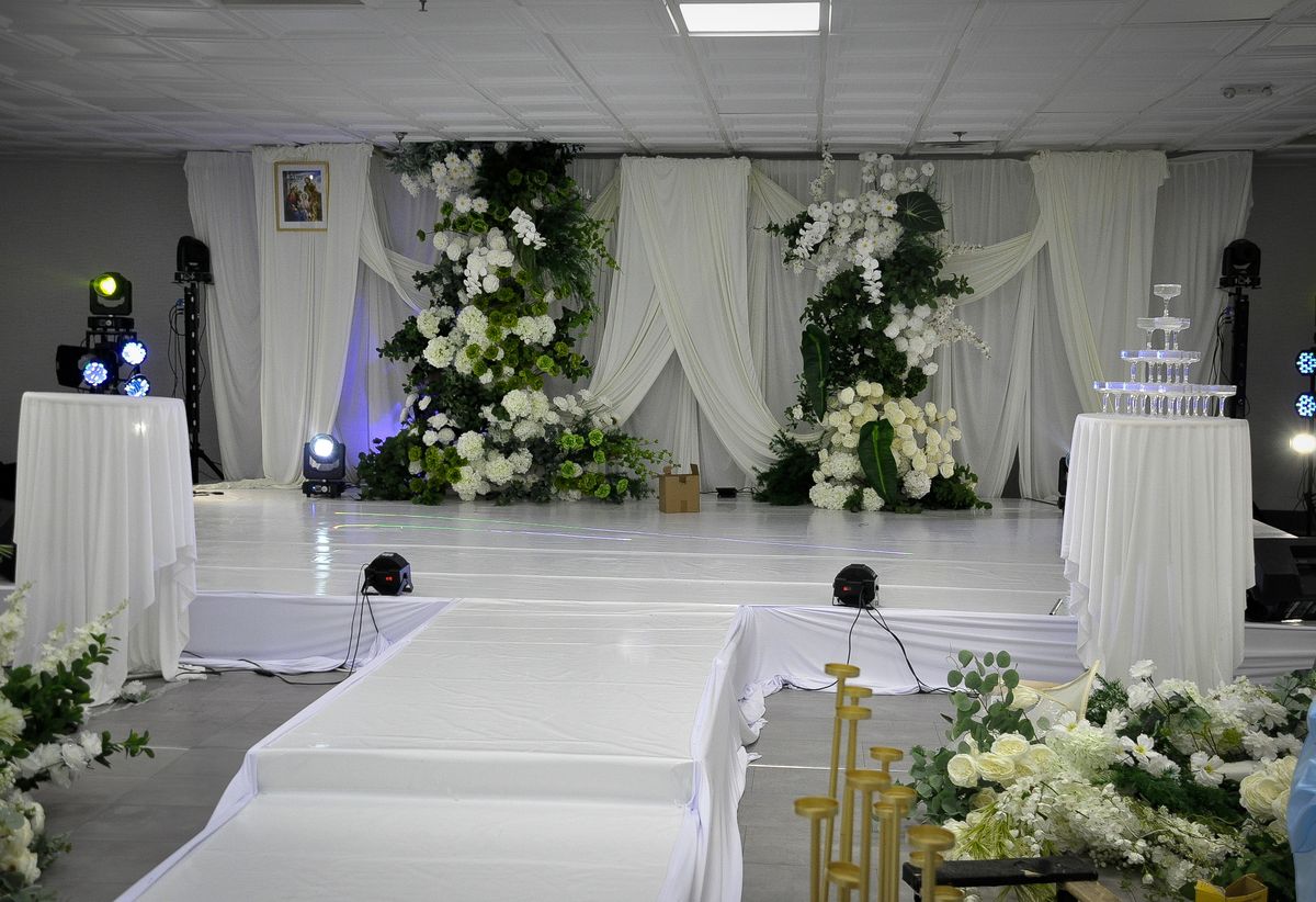 Wide runway setup for a wedding celebration